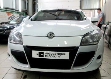 Чип-тюнинг Renault Megane III 2.0 137hp CVT 2010 года выпуска