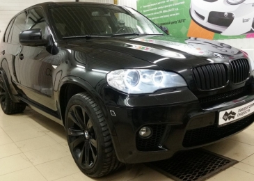 Чип тюнинг и отключение катализаторов на BMW X5 E70 4.4 407hp 2011 года выпуска